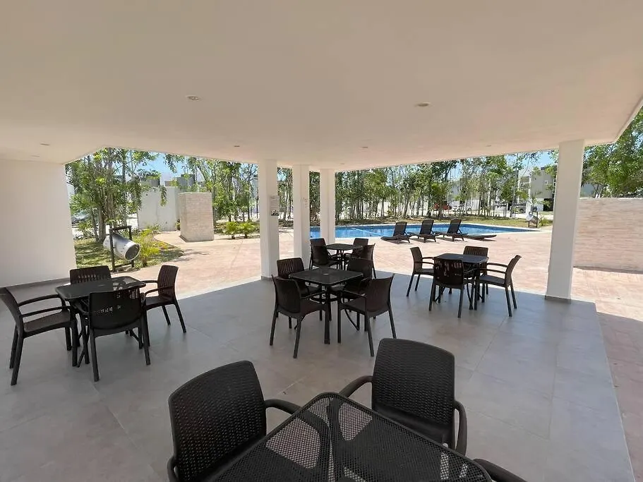 Вилла Casa Mel&Roo, Terraza Interior Y Alberca Плая-дель-Кармен